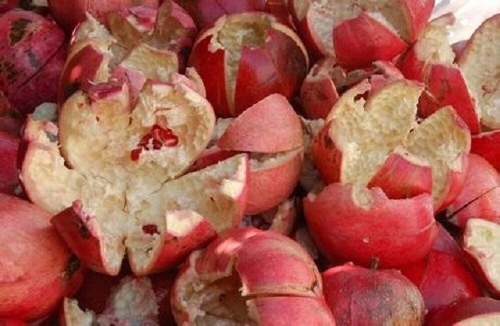 Pomegranate crust